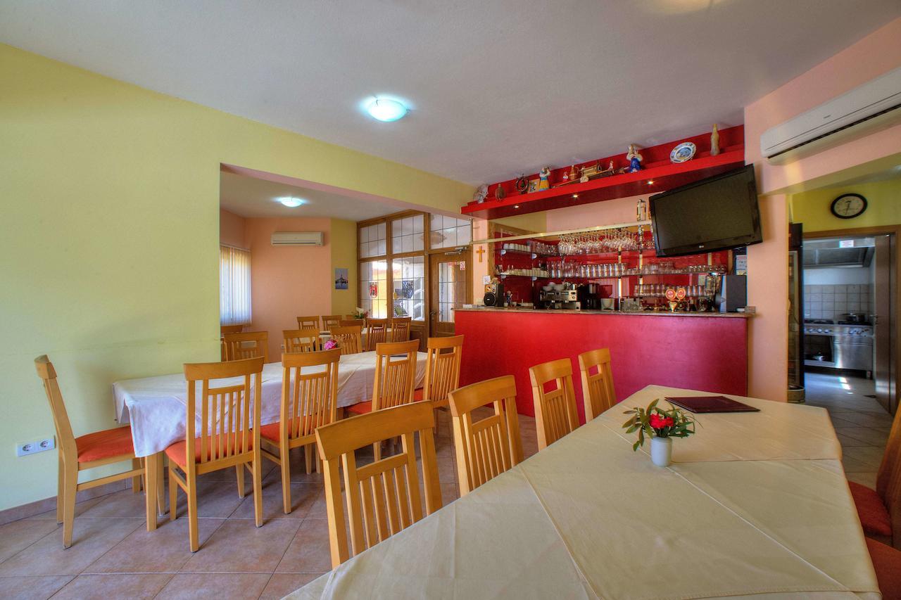 Villa D&I Vodice Zewnętrze zdjęcie